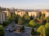 Mediko Sitesi – Balmumcu ve Mecidiye’de Alçak Katlı, Yeşil Alanlarla Çevrili Köklü Site Yaşamı