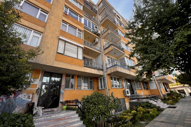 Barbaros Bulvarı Lale Aparmanı