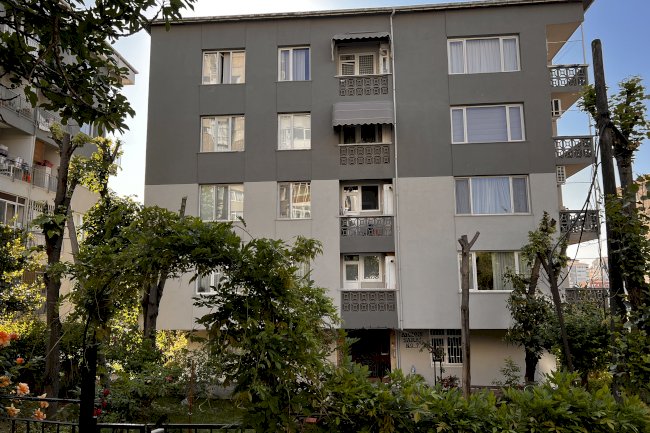 Ertem Sokak Aycibin Saray Apartmanı