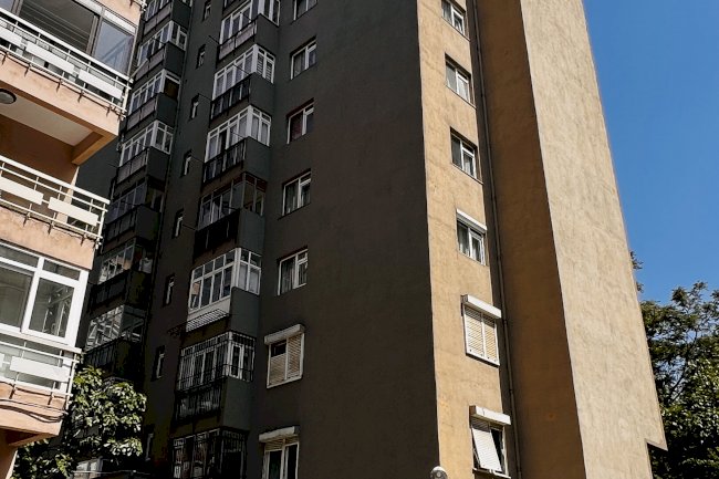 Rüştübey Çıkmazı Evrim Apartmanı