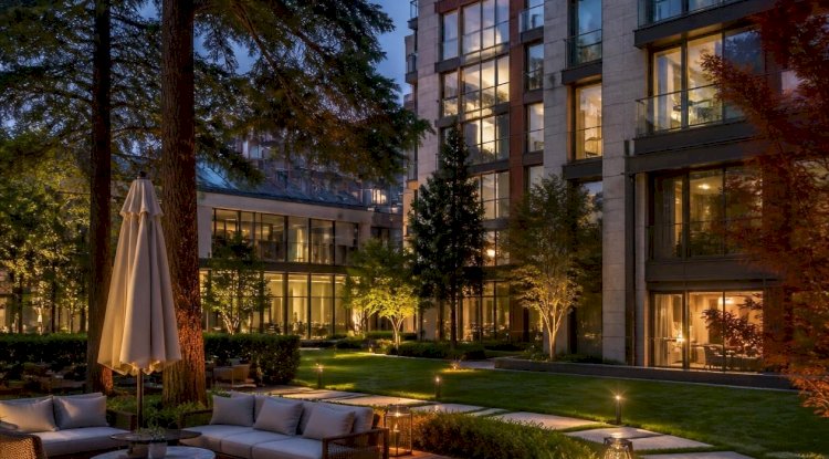 In premium real estate, the right price is the key to a sale at the right time.