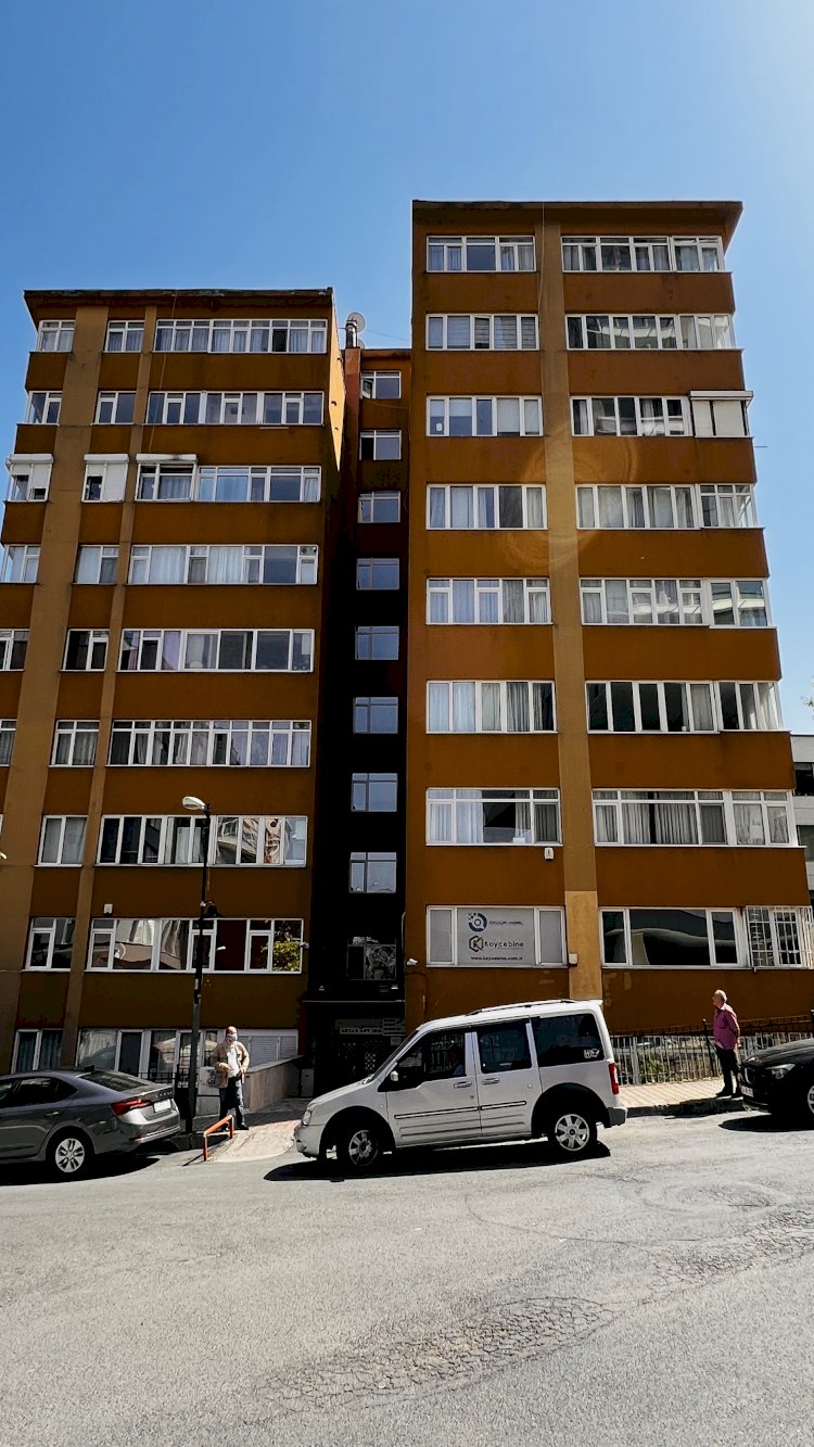 Ali Sami Yen sokak Aktar Apartmanı