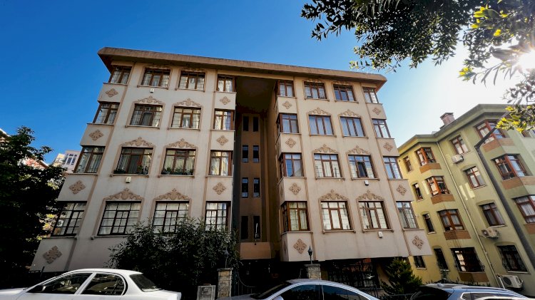 Göktürk Sokak Özge Apartmanı